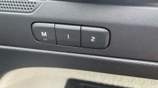 Volvo Xc40 2.0 T4 Inscription 5dr Geartronic Petrol Estate